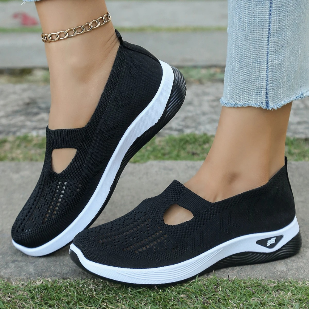 StepEase Cloud — Orthopedic Comfort Trainers