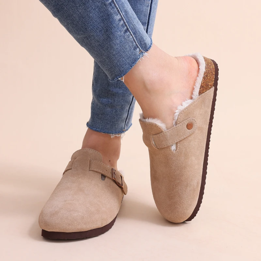 Forrow | Orthopedic Fur-Lined Suede Clogs